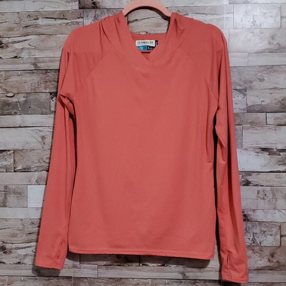 Magellan Outdoors Tops - Magellan Fish Gear Mag Wick Hooded